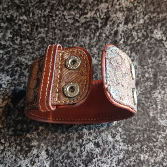 Authentic Coach Tan Leather Monogram Cuff Bracelet - Picture 9 of 12